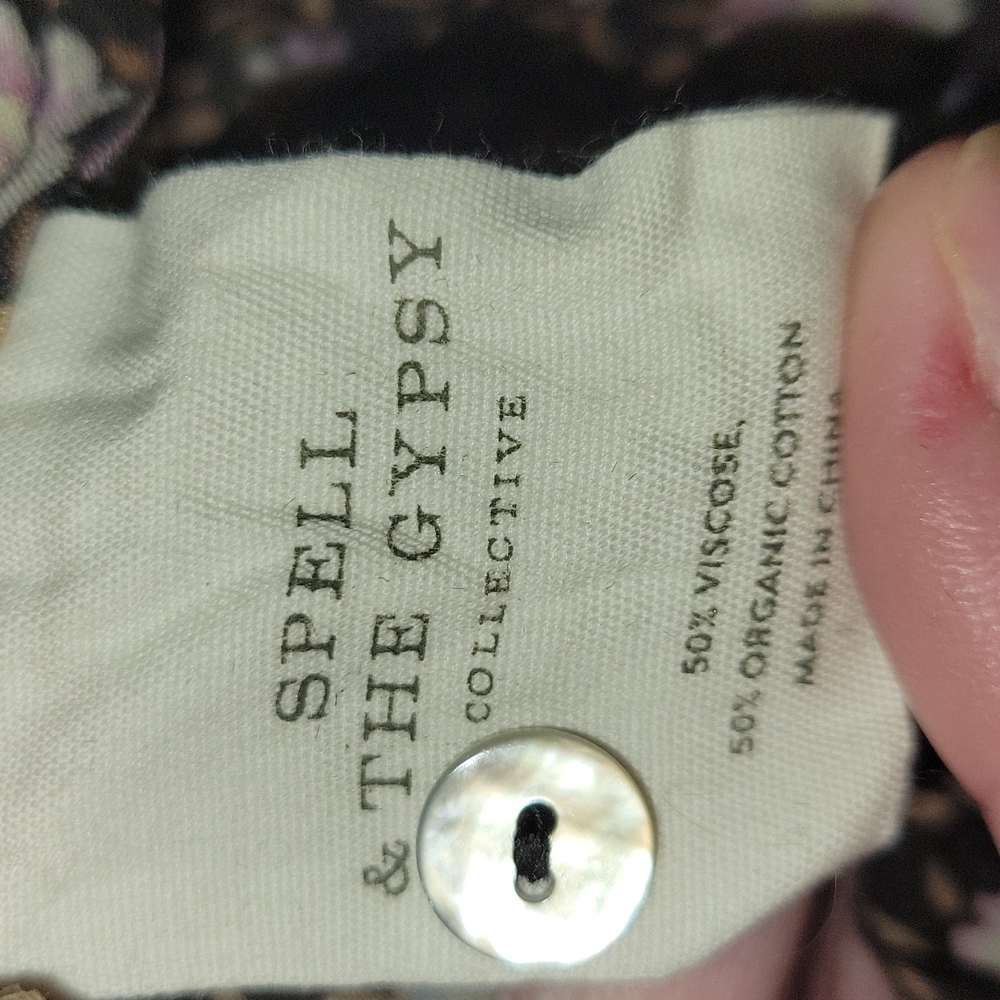 ❌️SOLD ❌️- Spell Rae Blouse Size XXS - Picture 5 of 10